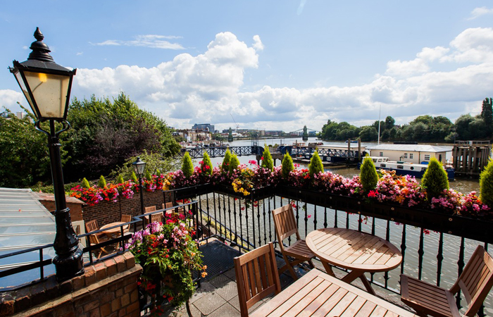 The Dove pub Hammersmith