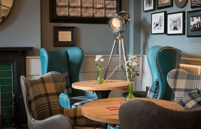 Bar seating at the anglers pub and restaurant teddington