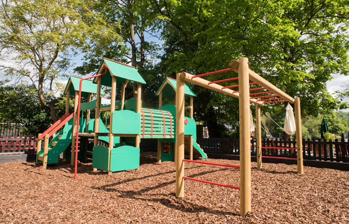 childrens outdoor playground at the anglers pub and restaurant teddington
