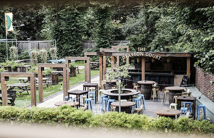 beer-gardens-open-april-blue-boat