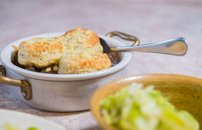new-autumn-dishes-arrive- in-fullers-pubs-beef-cobbler