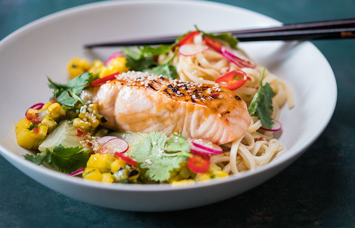 new-autumn-dishes-arrive- in-fullers-pubs-teriyaki-salmon