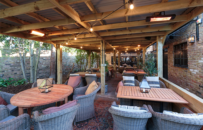 bank-holiday-beer-gardens-prince-albert