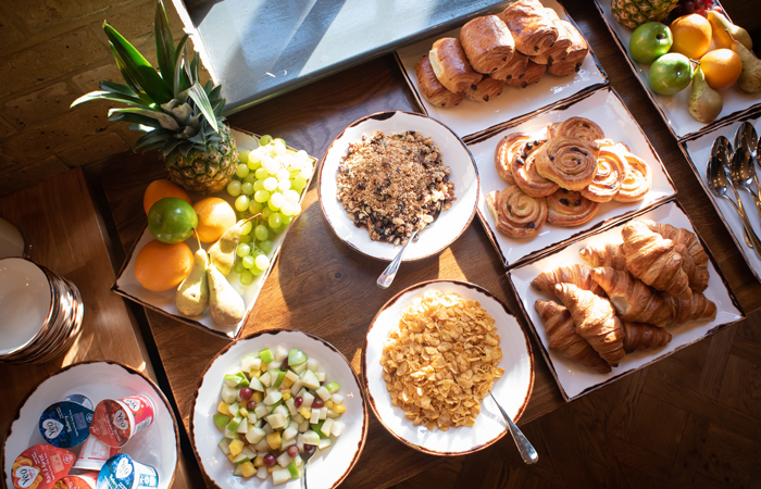 Blackbird Hotel and bed and breakfast earls court buffet breakfasts