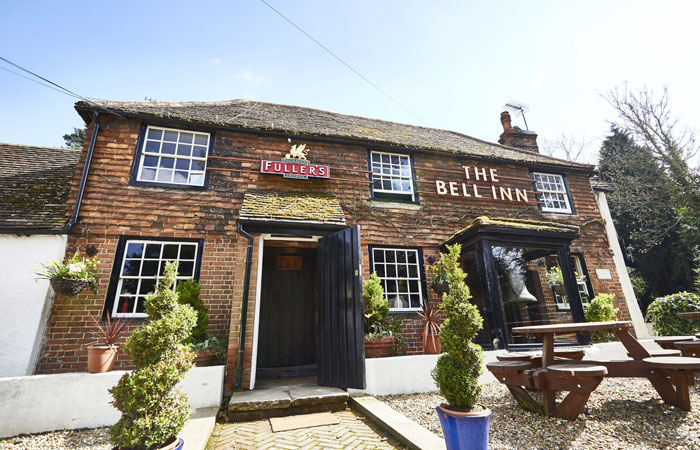 Country pubs The Bell, Surrey