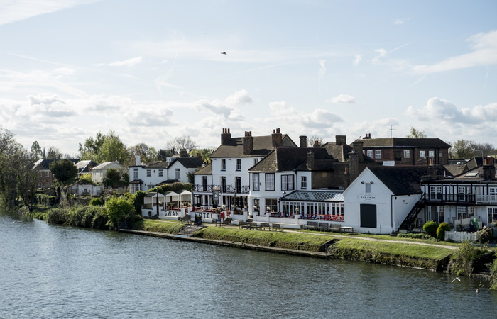 The Swan Hotel, Staines Fuller's best pubs and hotels for 2019 - Griffin Trophy Awards