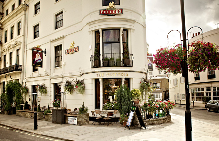 The Victoria, Paddington - Fuller's best pubs and hotels for 2019 - Griffin Trophy Awards