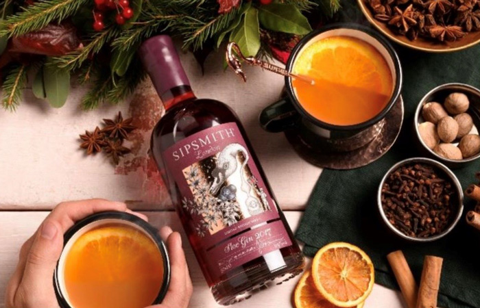 Victorian Hot Gin Bar pop-up at The Conductor in Farringdon, London