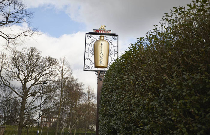most-haunted-fullers-pubs-flask