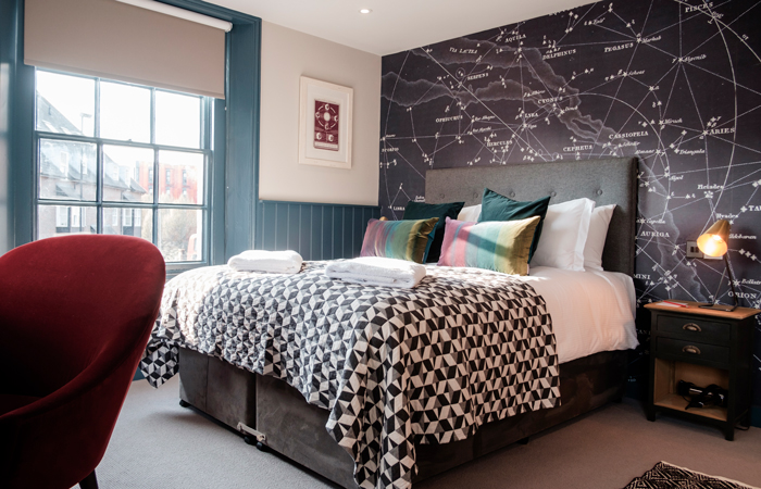 Oxford hotel head of the river bedroom