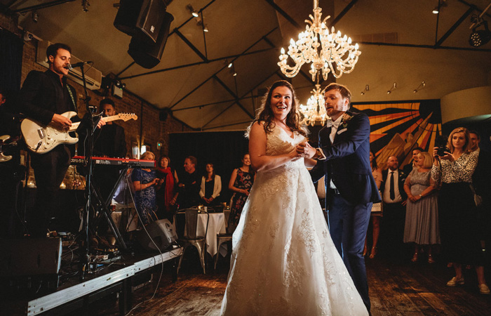 Stunning winter weddings at The George IV Chiswick, London