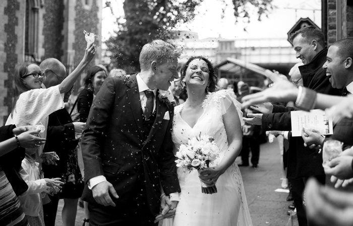 how to choose a wedding photographer 