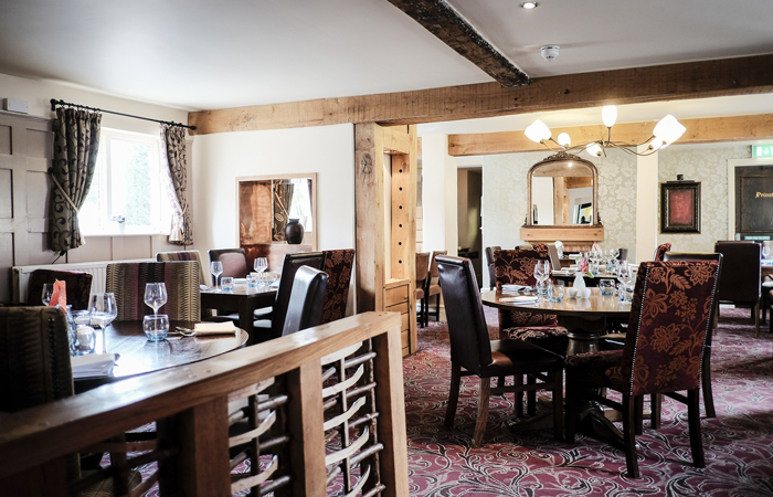 The Red Lion Wendover pub wedding venue
