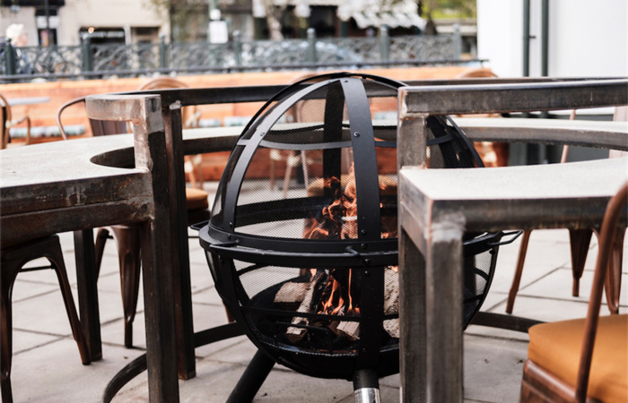 The best pubs with fireplaces in London - The Red Lion, Barnes outdoor fire pit